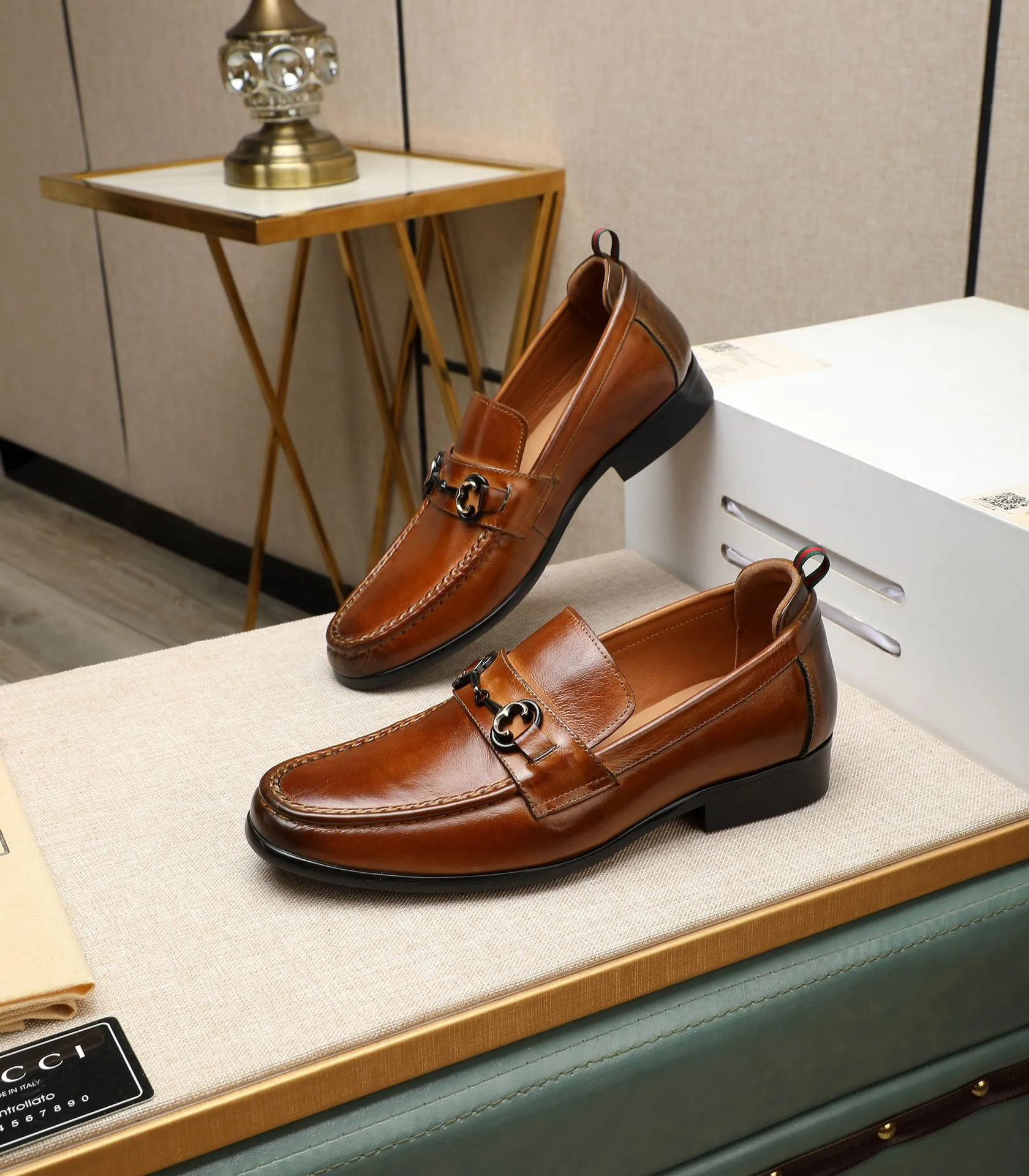 Men's shoes 💰500 📛📛Original (water-dyed cow lining) GUCCI official website formal shoes 🌀 Italian 🇮🇹 imported cowhide ➕ top imported water-dyed cowhide lining 💋 fine handmade original bottom, the real thing looks better when photographed in person Standard size 38-44